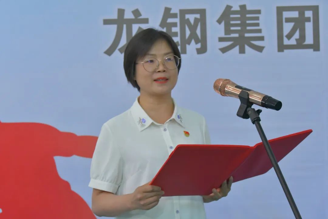 龍鋼集團公司“提升執行力 奮戰雙目標”乒乓球比賽開幕 龍鋼集團公司“提升執行力 奮戰雙目標”乒乓球比賽開幕