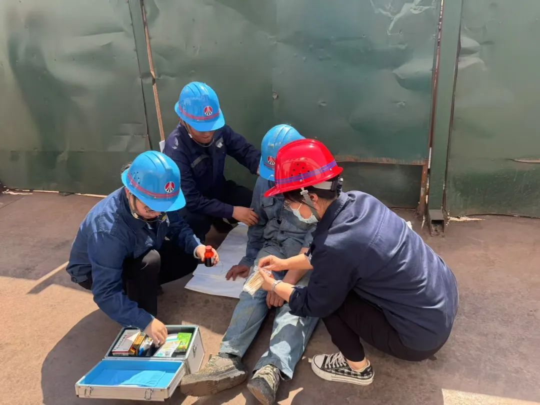 禹宏環保科技公司開展起重傷害事故應急救援演練 禹宏環保科技公司開展起重傷害事故應急救援演練