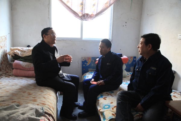 ���������A��ί�п���ο�����y��