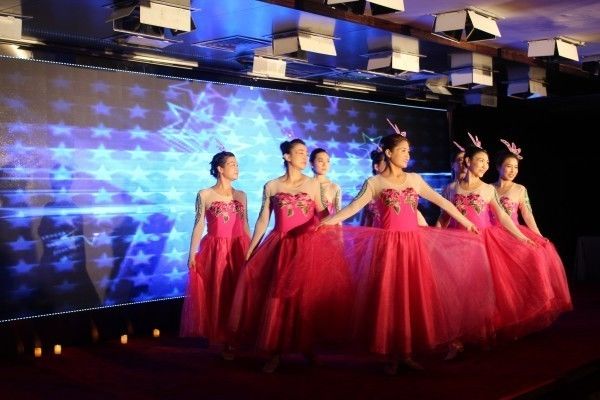 ��䓼��F�e�kӭ���c��׷�s��Խ�ҵ�؟�Ρ����vِ