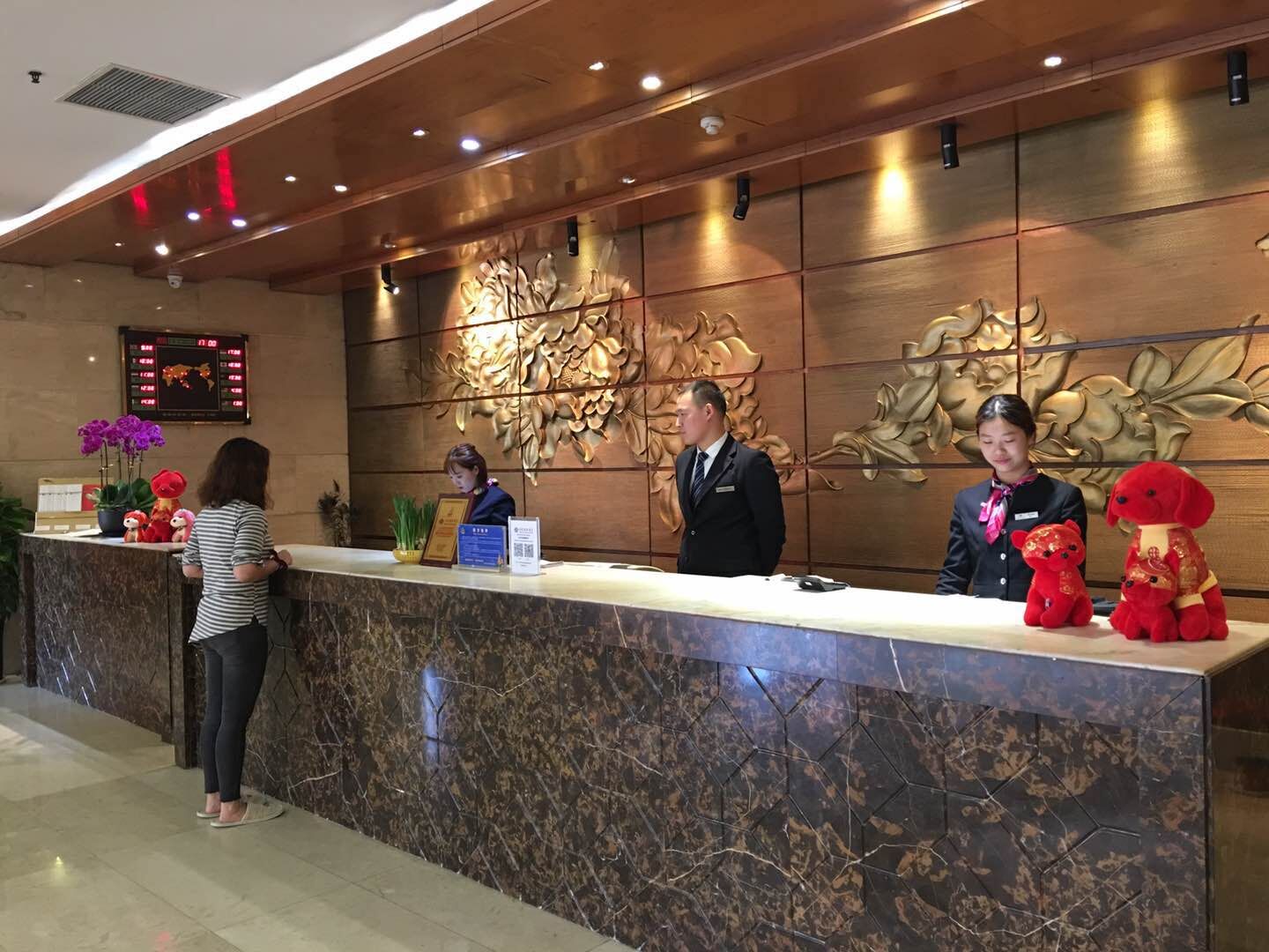 ���@��һȺ�ɐ۵���