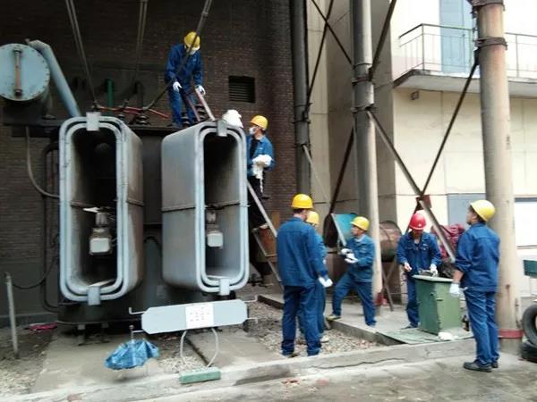 �����L���ڙz��