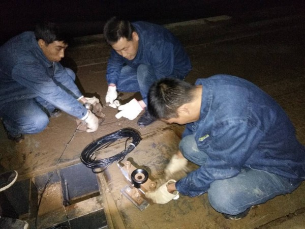 ��ĩ�Vɽҹɫ�е�һ������