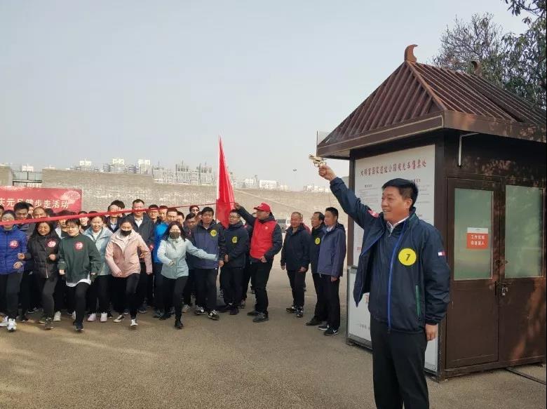 �س��� ��(d��n)ʹ�����Զ����Ľ�������2020��