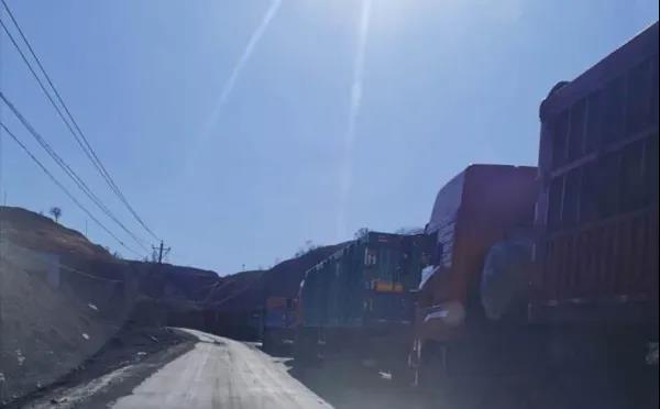 ��䓼��Fһ�������a���I���c�xӳ��ɫ