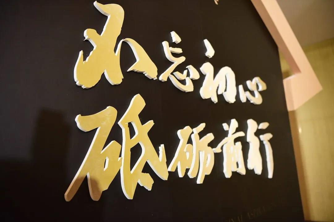 �ƵZ��ǰ��