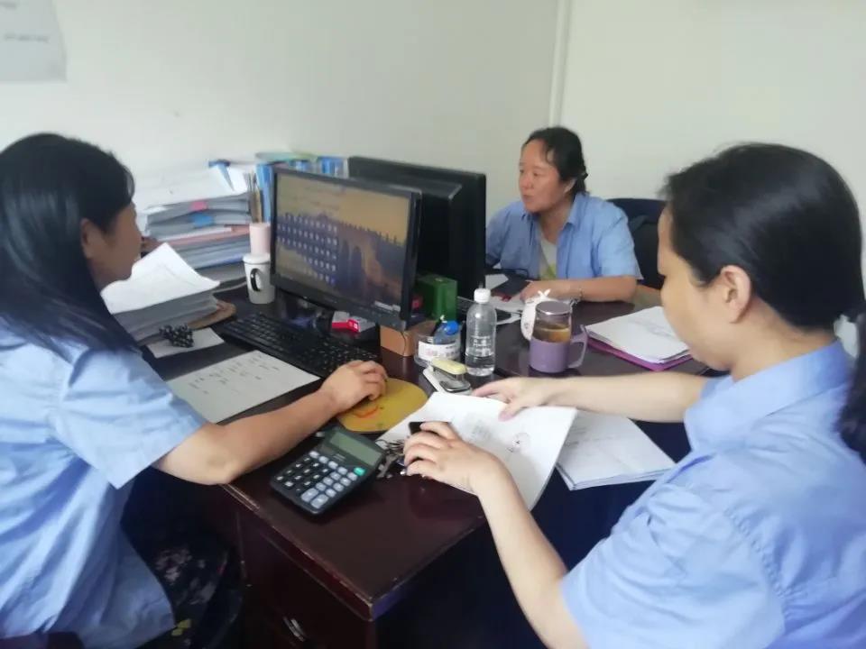 龍鋼集團西鋼紅光公司主動作為彰顯國企擔當 龍鋼集團西鋼紅光公司主動作為彰顯國企擔當