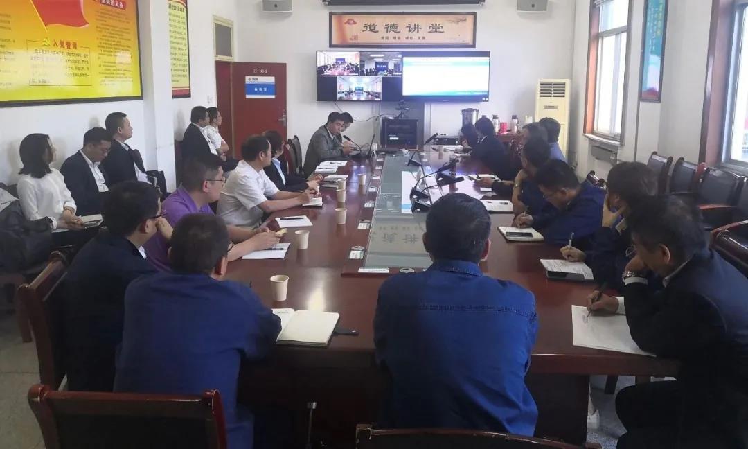 ��䓼��F�M���_չ�¡��̏U������Ӗ